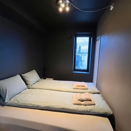 Aurora Harbor Apartment