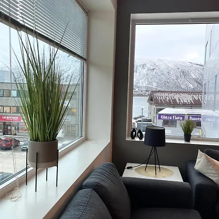 Aurora Harbor Tromsø