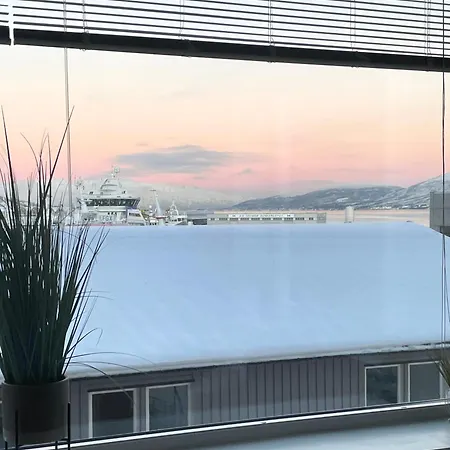 Aurora Harbor * トロムソ